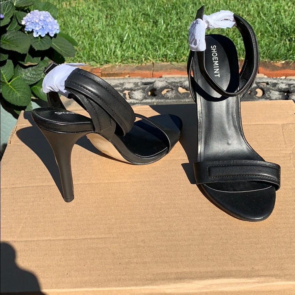 Shoemint Shoe “Roxanna”